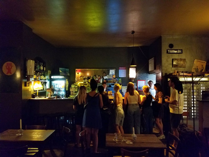 Tilsiter Lichtspiele Programmkino Kneipe Berlin Friedrichshain